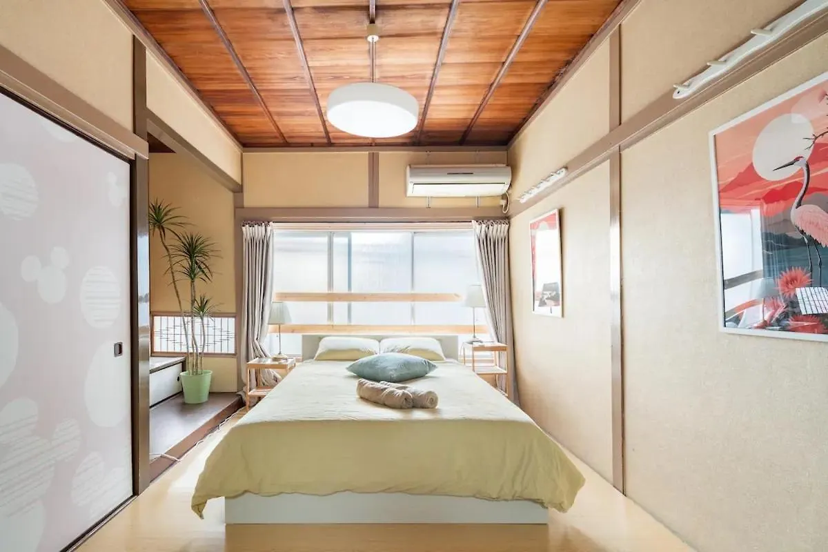 Holiday home North Shinjuku House 5駅徒歩圏内の北新宿の家 Tokyo Japan